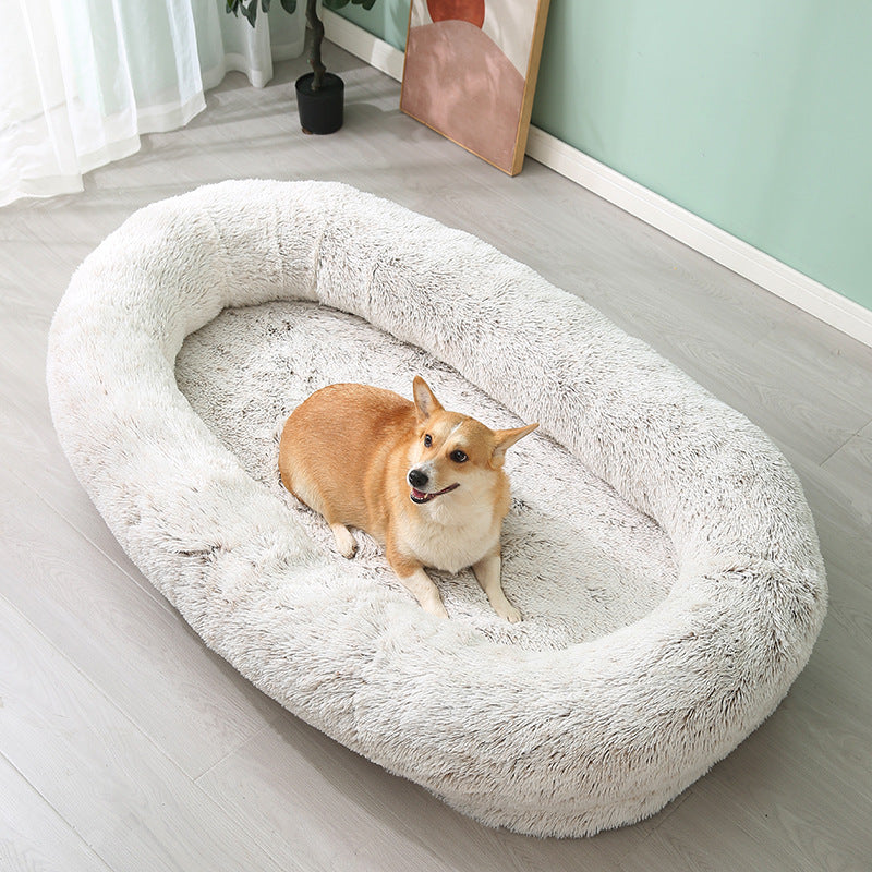 Large Bed For Both People And Pets