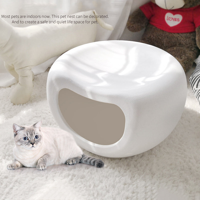 Plastic Washable Pet House